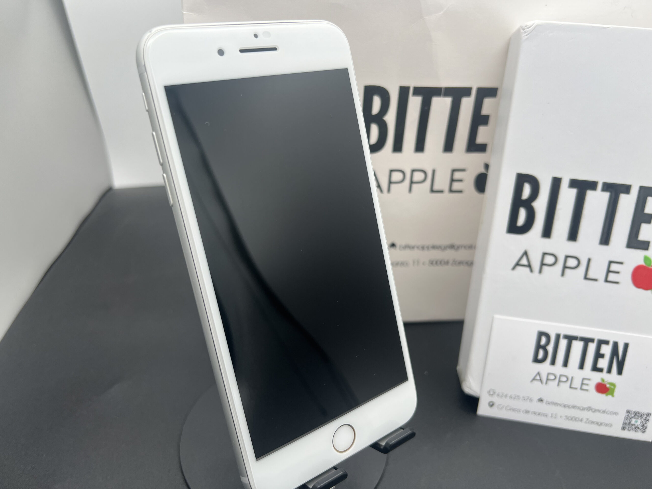 iPhone 8 64GB WHITE - Batería Nueva 100%