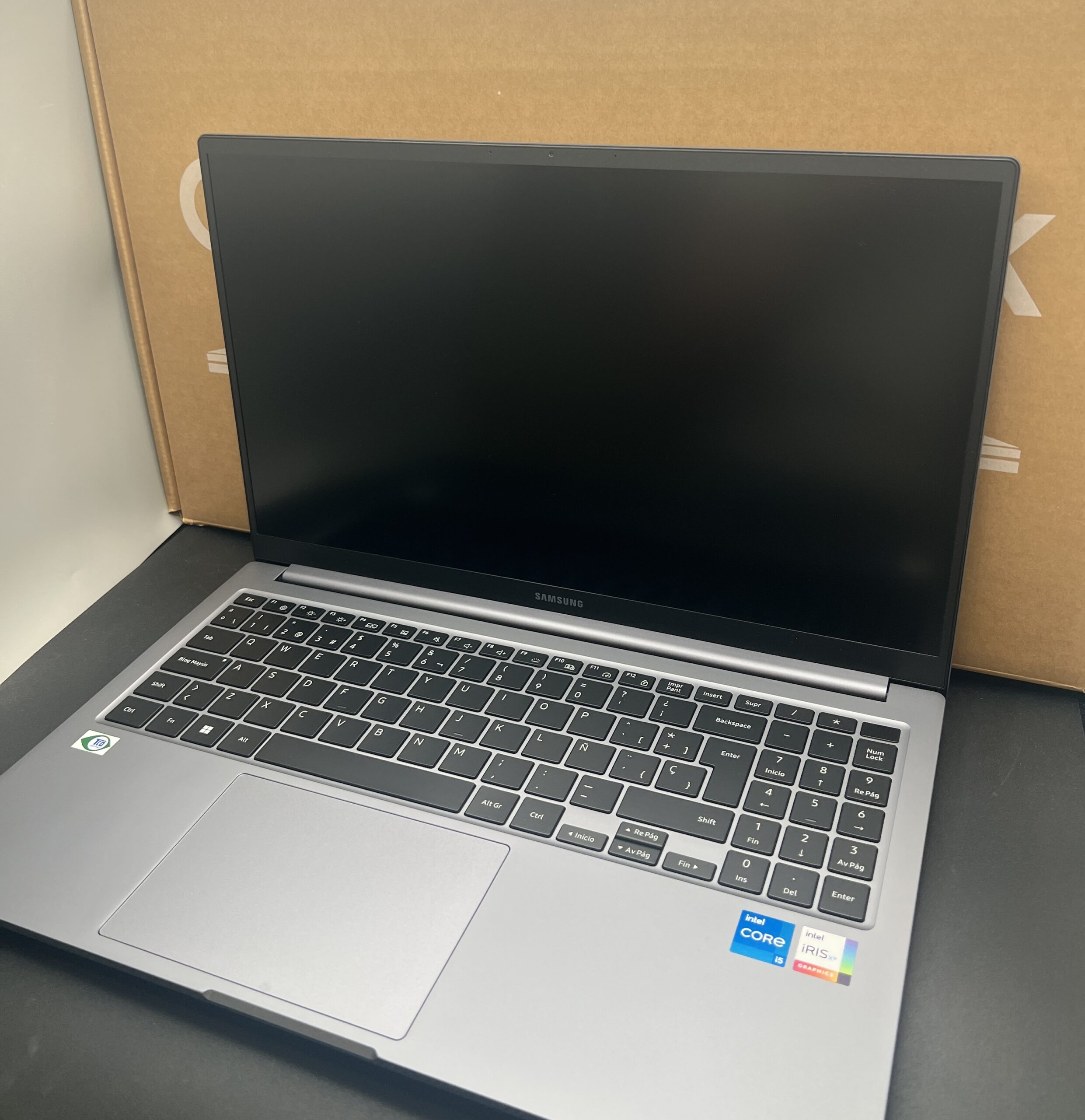 Portátil Samsung Galaxy Book4 - Nuevo