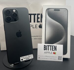iPhone 15 Pro Max 256GB - Titanio Negro (Black Titanium) - Batería Original 90%