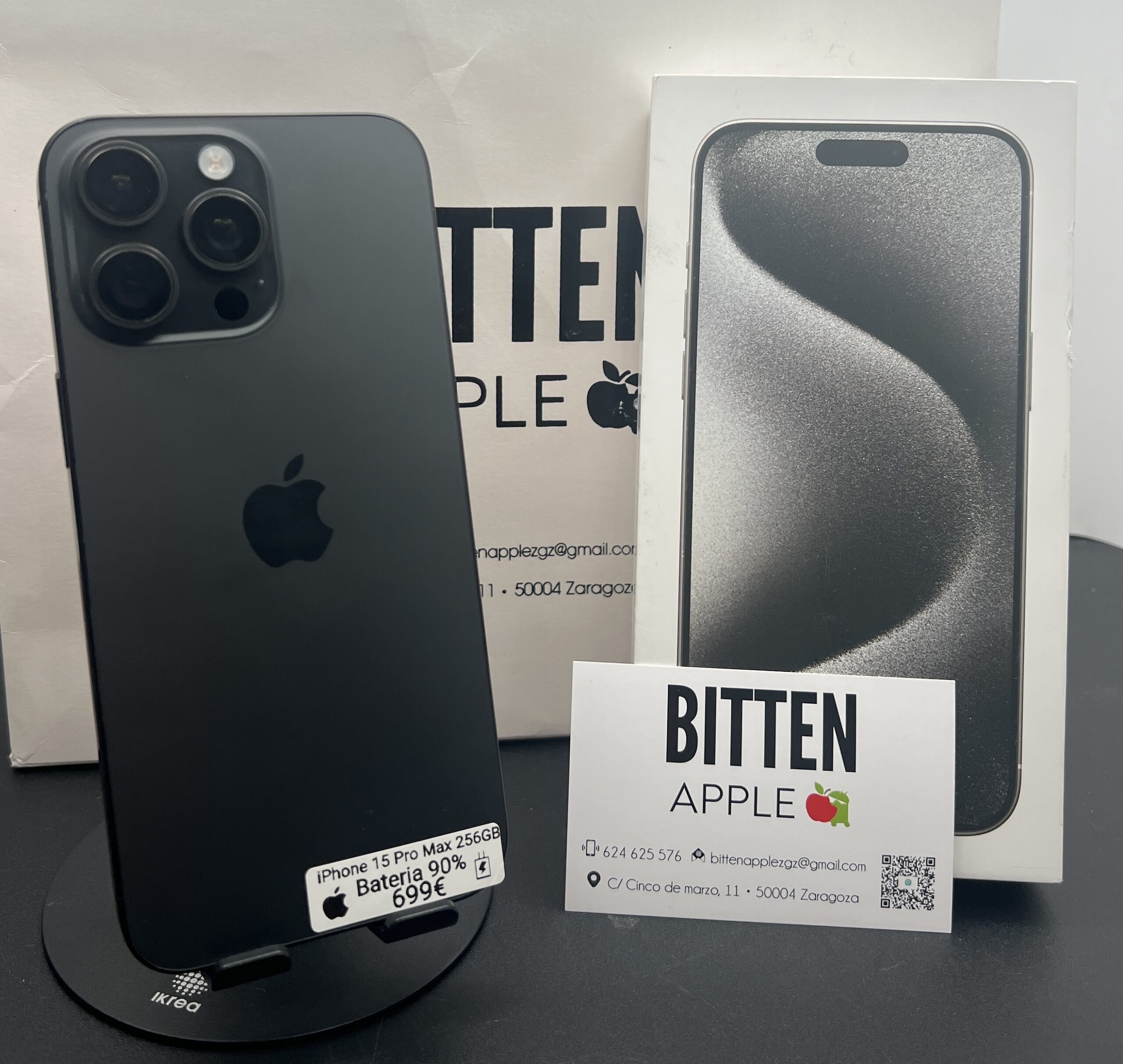 iPhone 15 Pro Max 256GB - Titanio Negro (Black Titanium) - Batería Original 90%