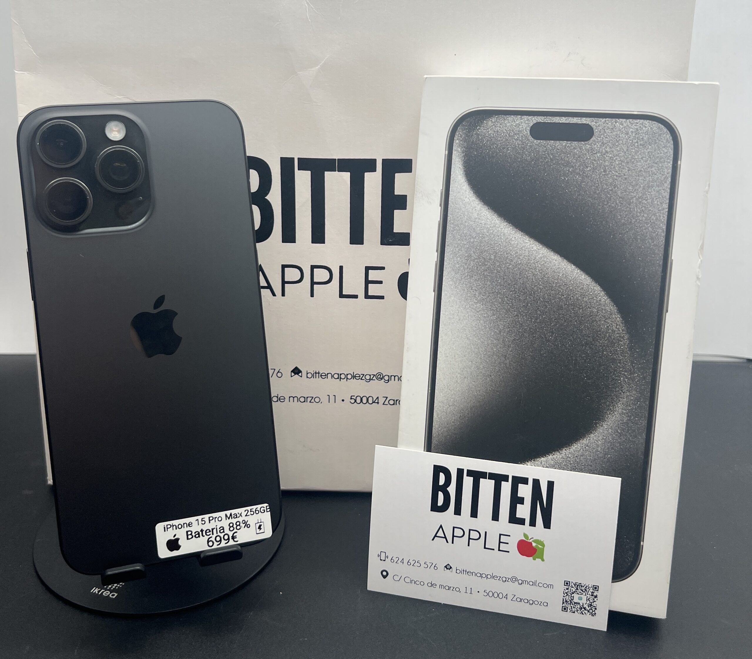 iPhone 15 Pro Max 256GB - Titanio Negro (Black Titanium) - Batería Original 88%