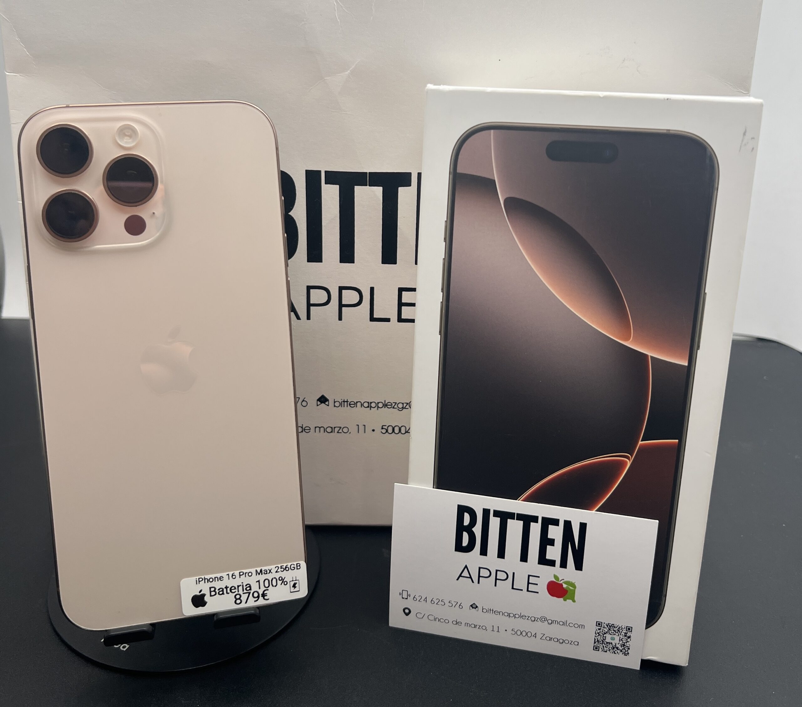 iPhone 16 Pro Max 256GB - Titanio del Desierto (Desert Titanium) - Batería Nueva 100%