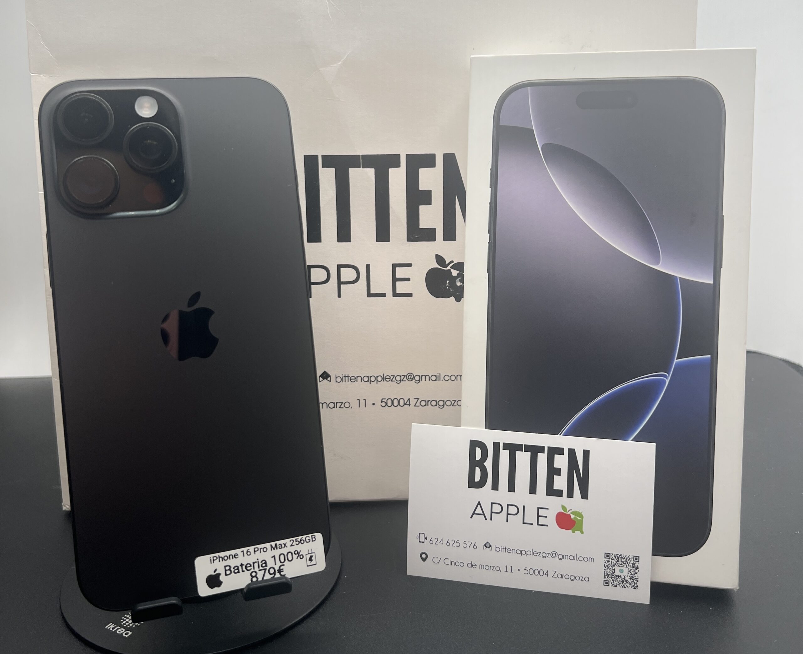 iPhone 16 Pro Max 256GB · Titanio Negro (Black Titanium) · Batería Nueva 100%