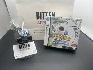 Pokémon: Edición Plata SoulSilver (Nintendo DS) · Edición Big Box con Figura