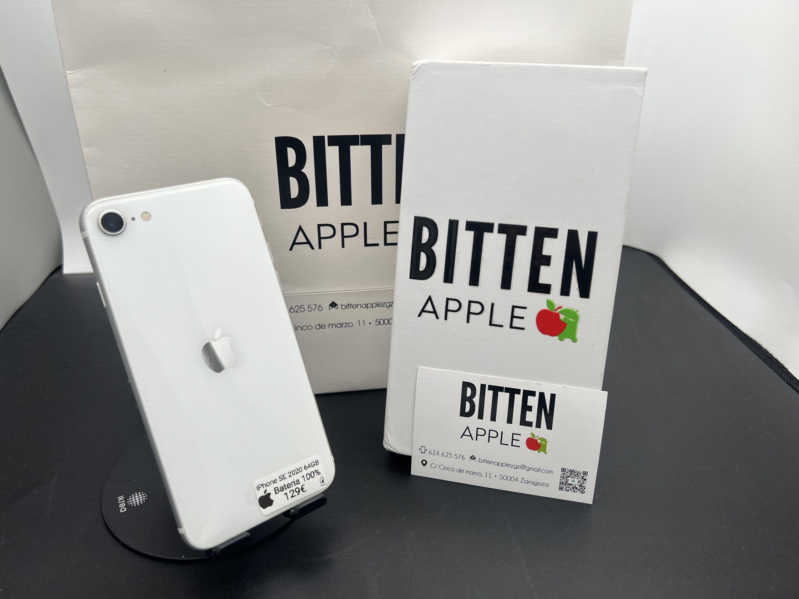 iPhone SE (2020) — 64 GB White — Batería Nueva al 100%