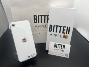 iPhone SE (2020) — 128 GB White — Batería Nueva al 100%
