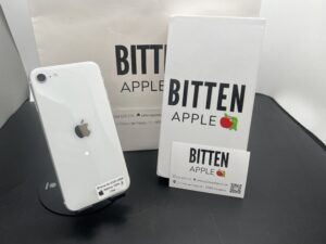 iPhone SE (2020) — 64 GB White — Batería Nueva al 100%