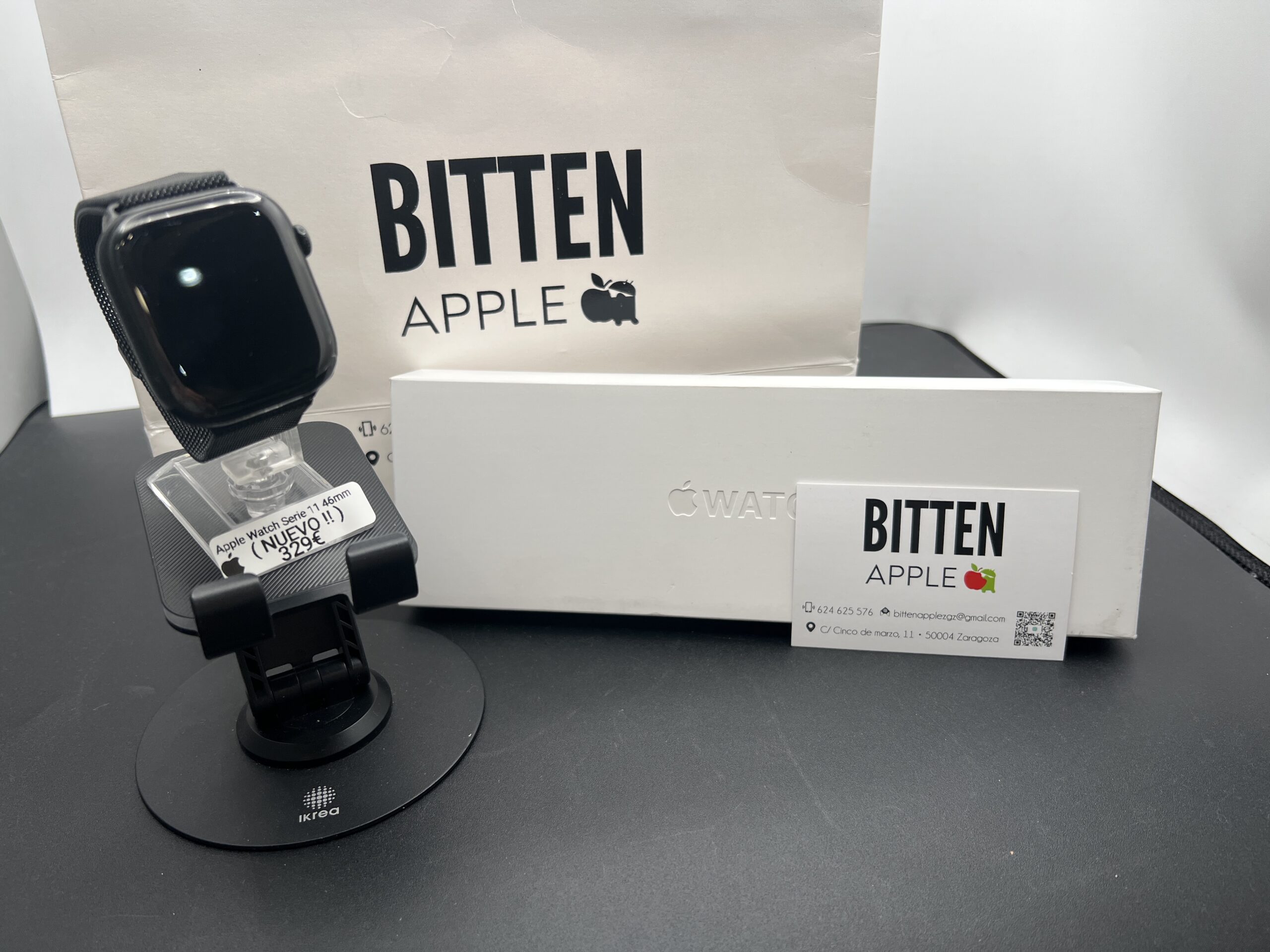 Apple Watch Series 11 — 46 mm GPS — Jet Black — Nuevo