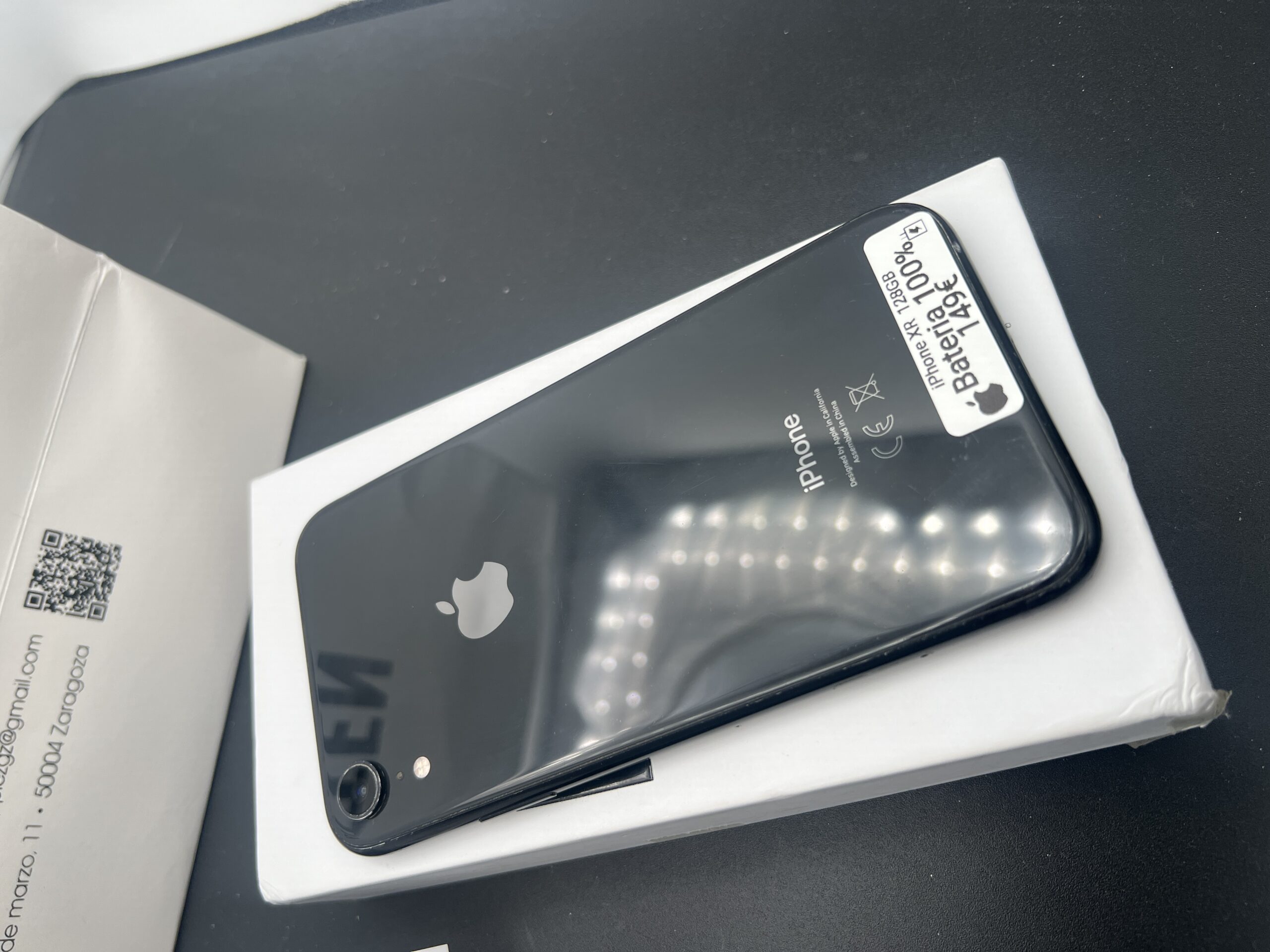 iPhone XR — 128 GB Black — Batería Nueva al 100% - Imagen 2
