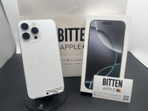 iPhone 16 Pro Max — 256 GB White Titanium — Batería Original al 90%
