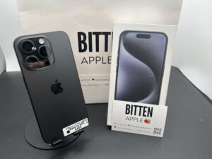 iPhone 15 Pro 128GB Black Titanium - Batería original 88%